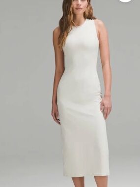 lululemon athletica
EUC Lululemon All Aligned Ribbed Midi size 4 BONE COLOR